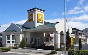 ﾌｧﾐﾘｰﾛｯｼﾞ旅籠屋・鳴門駅前店